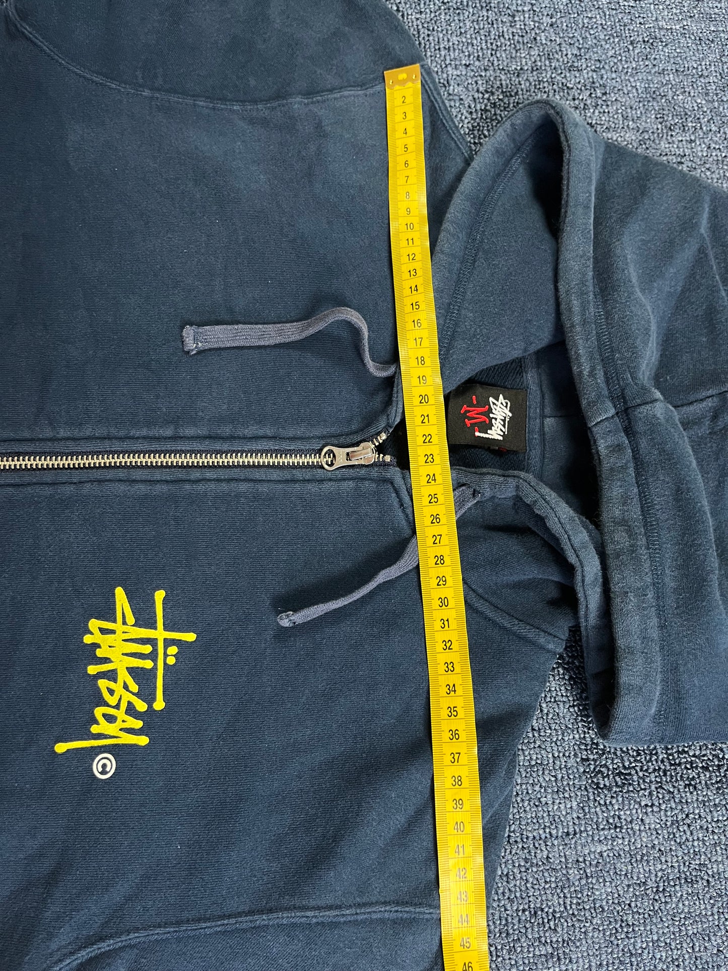Vintage Stussy zip up hoodie (M)