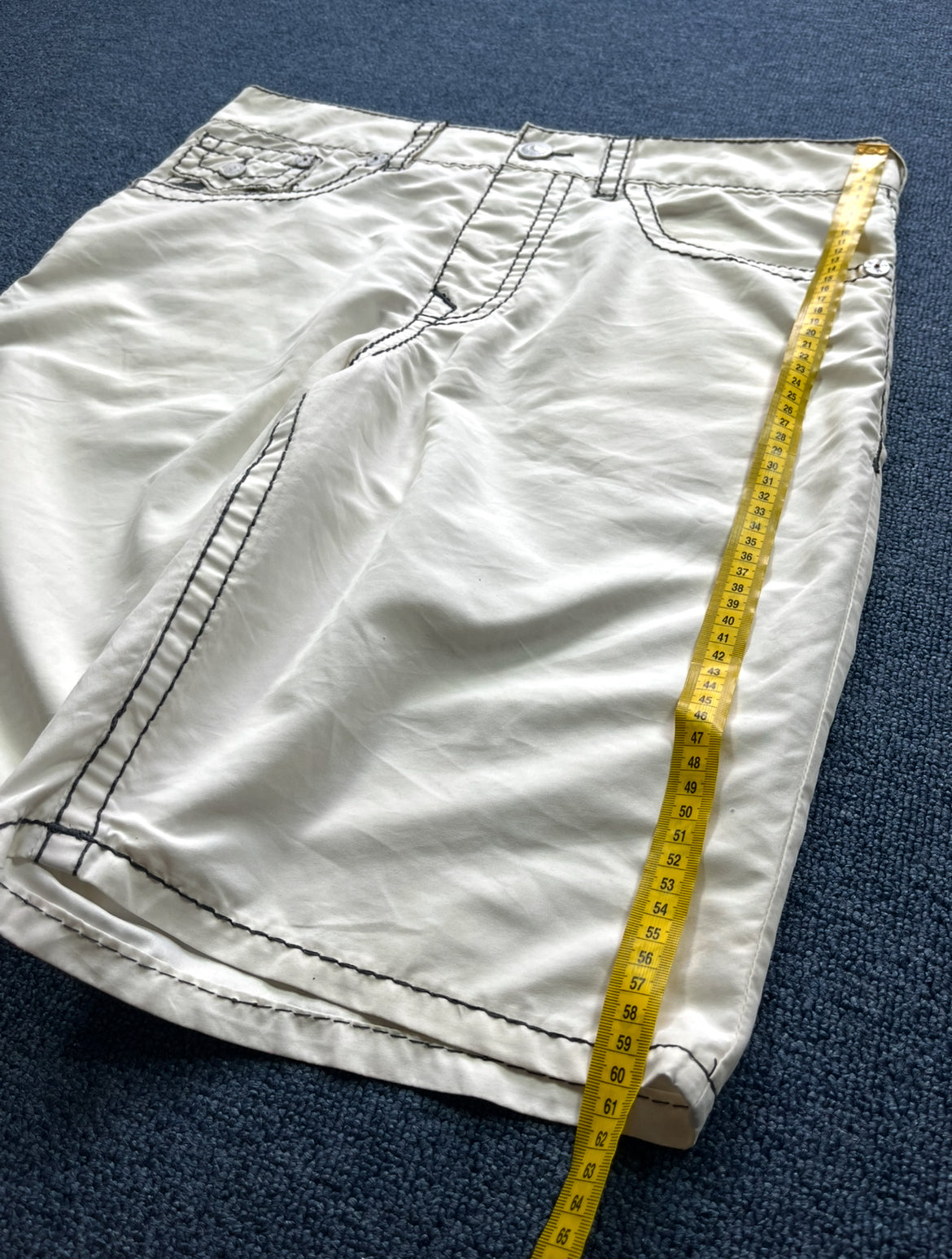 TRUE RELIGION JORTS (36)