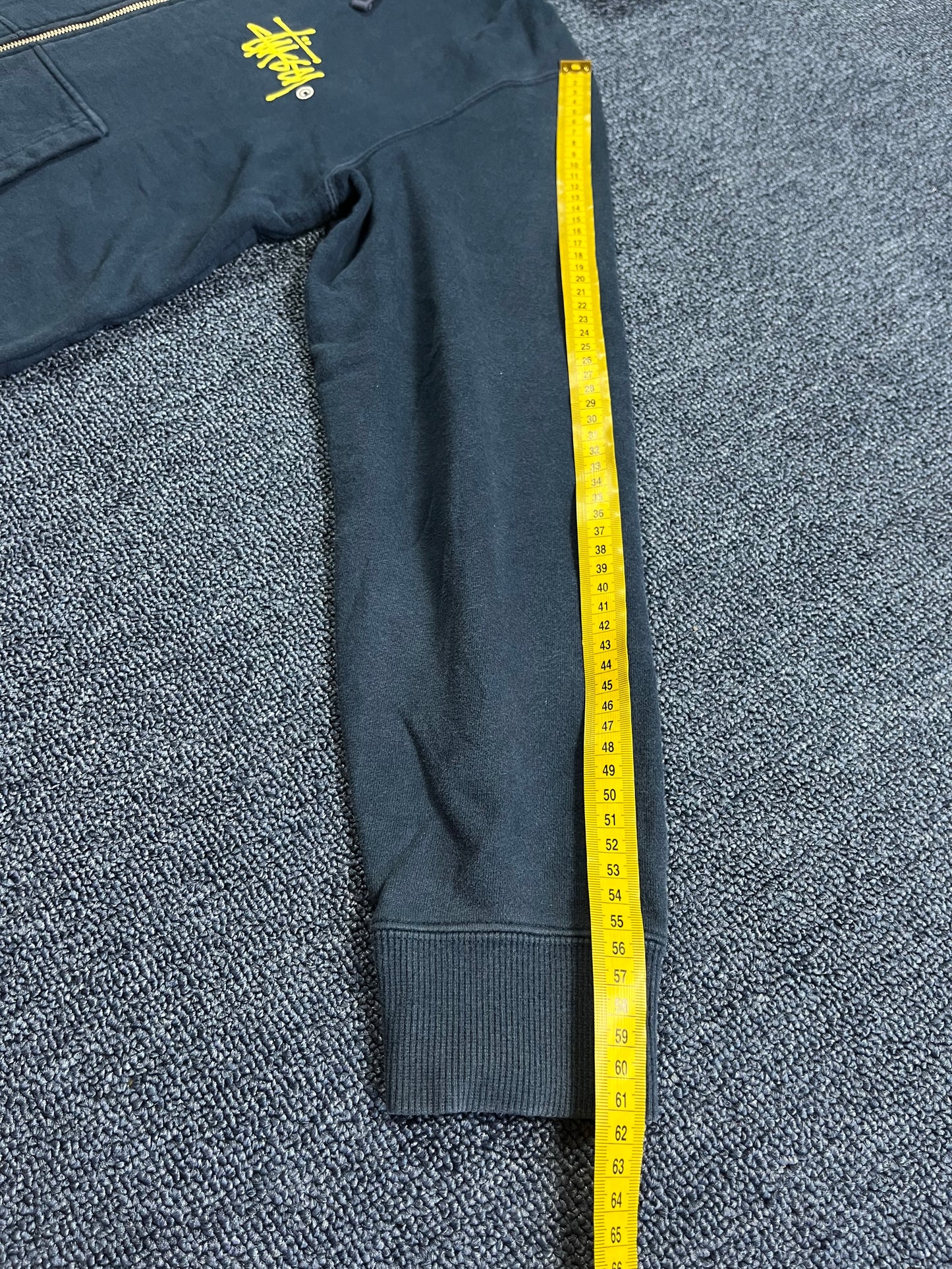 Vintage Stussy zip up hoodie (M)