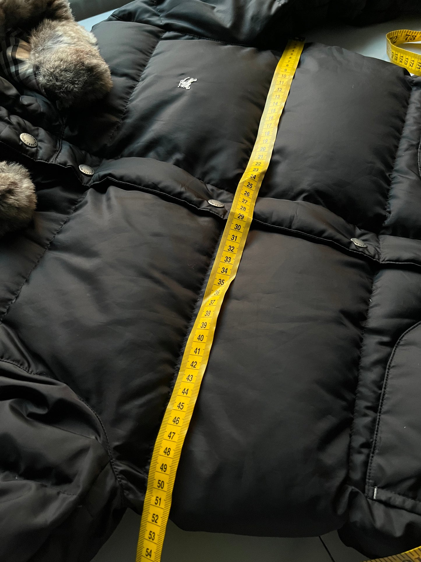 00’s BURBERRY made in Japan real fur down jacket (M) - black