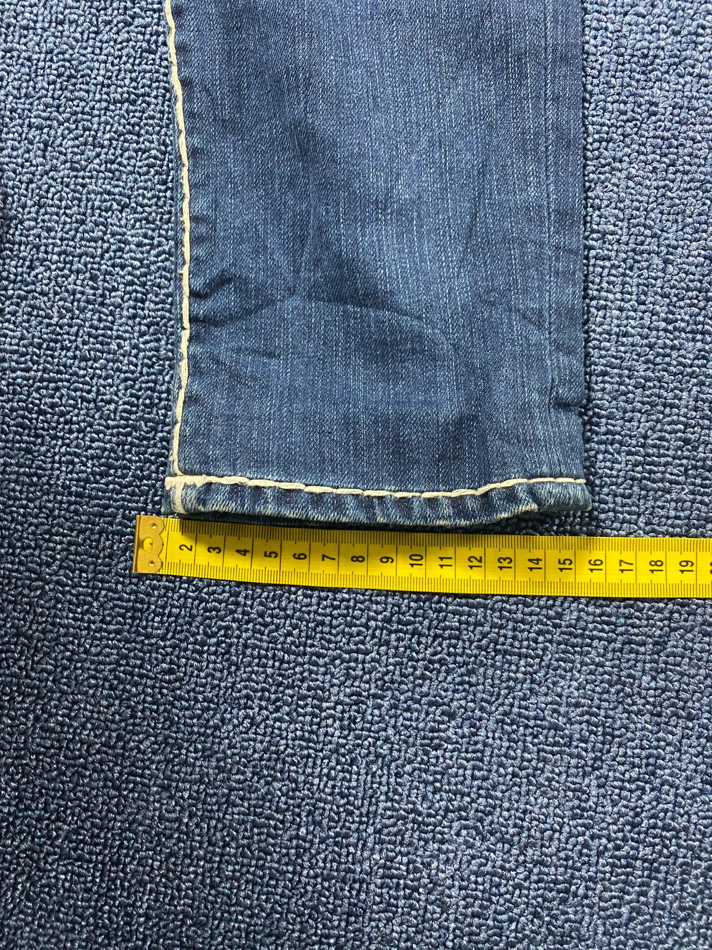 TRUE RELIGION JULIE SUPER T WHITE THICK STITCH JEANS (25)