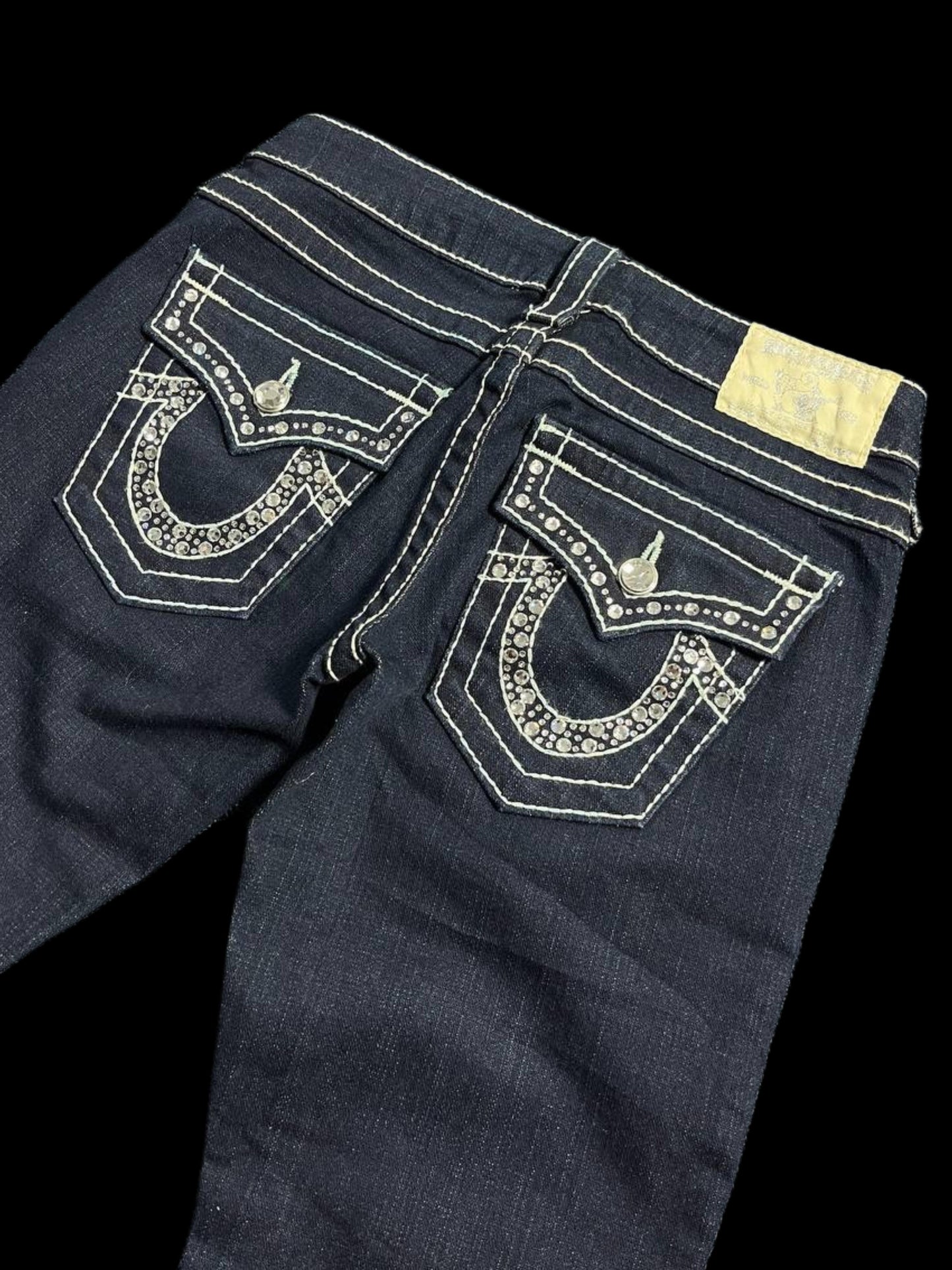 RARE TRUE RELIGION RHINESTONES JEANS (25)