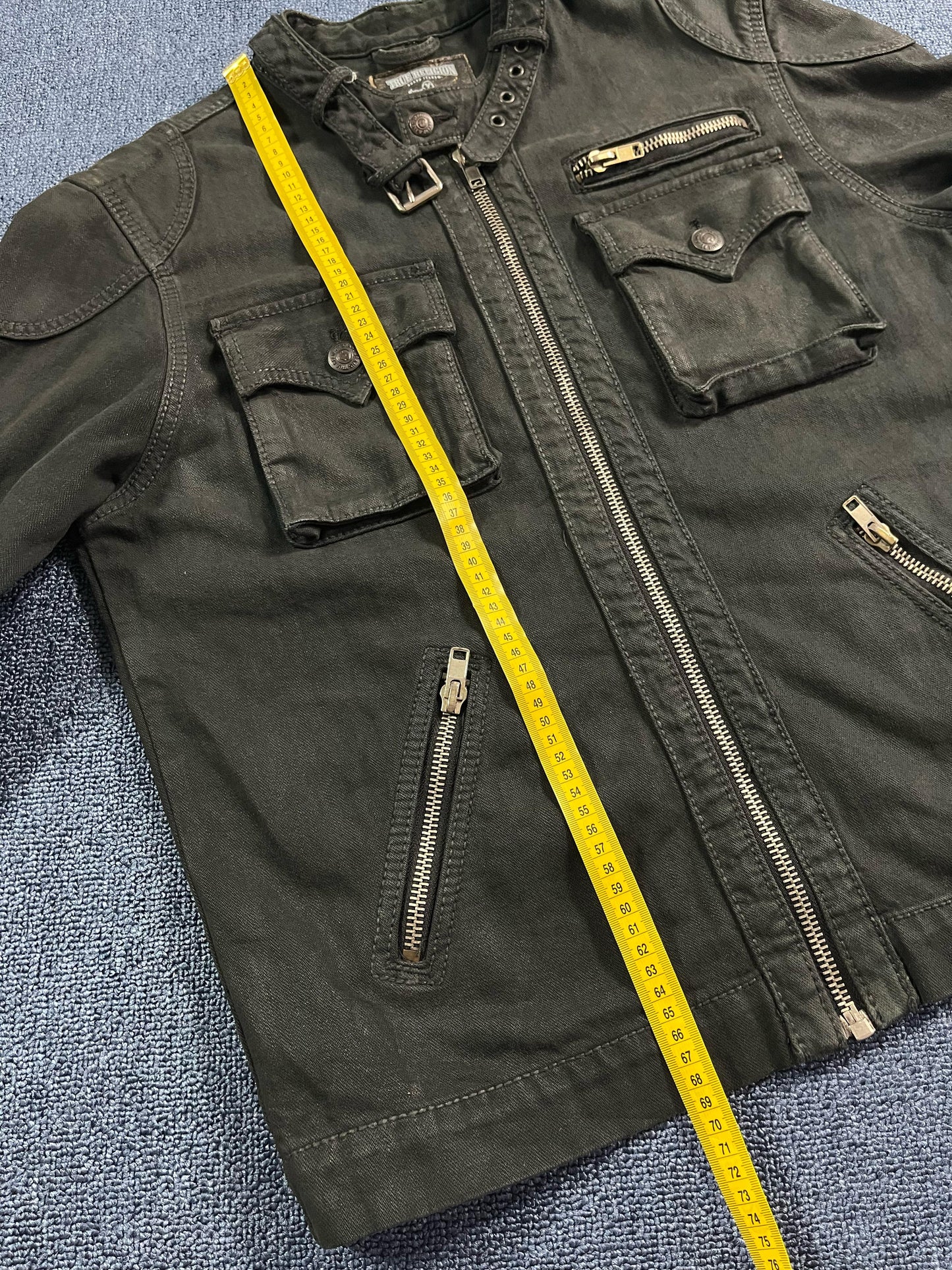 TRUE RELIGION WAXED COTTON JACKET (L/XL)