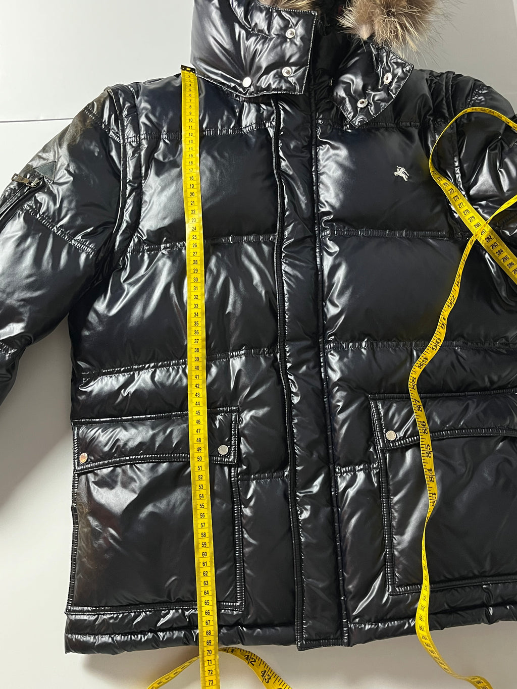 00’s BURBERRY made in Japan real fur down waxed jacket (M/L) - black