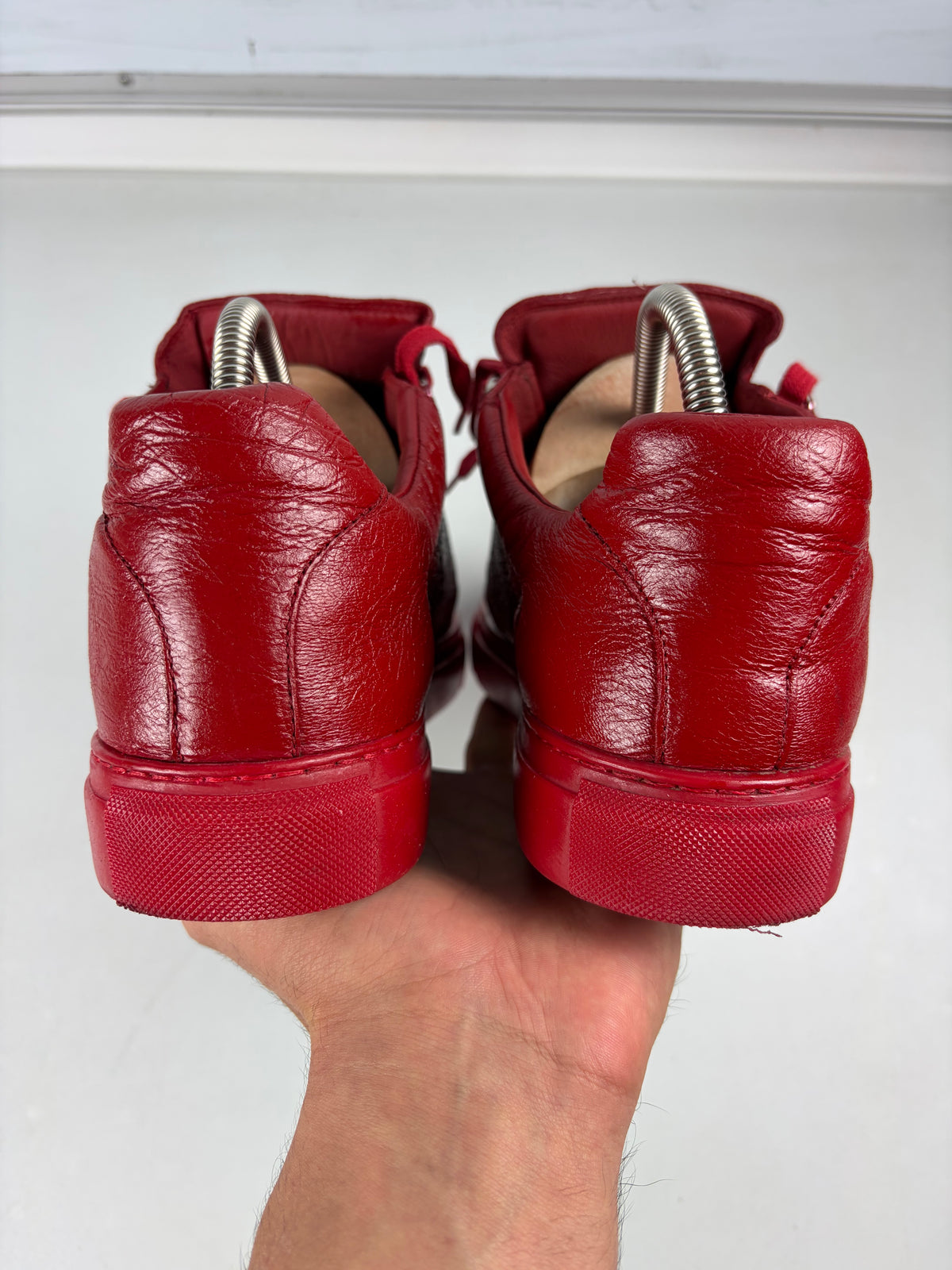 Balenciaga arena low - eu 42 / us 9 / uk 8 - red
