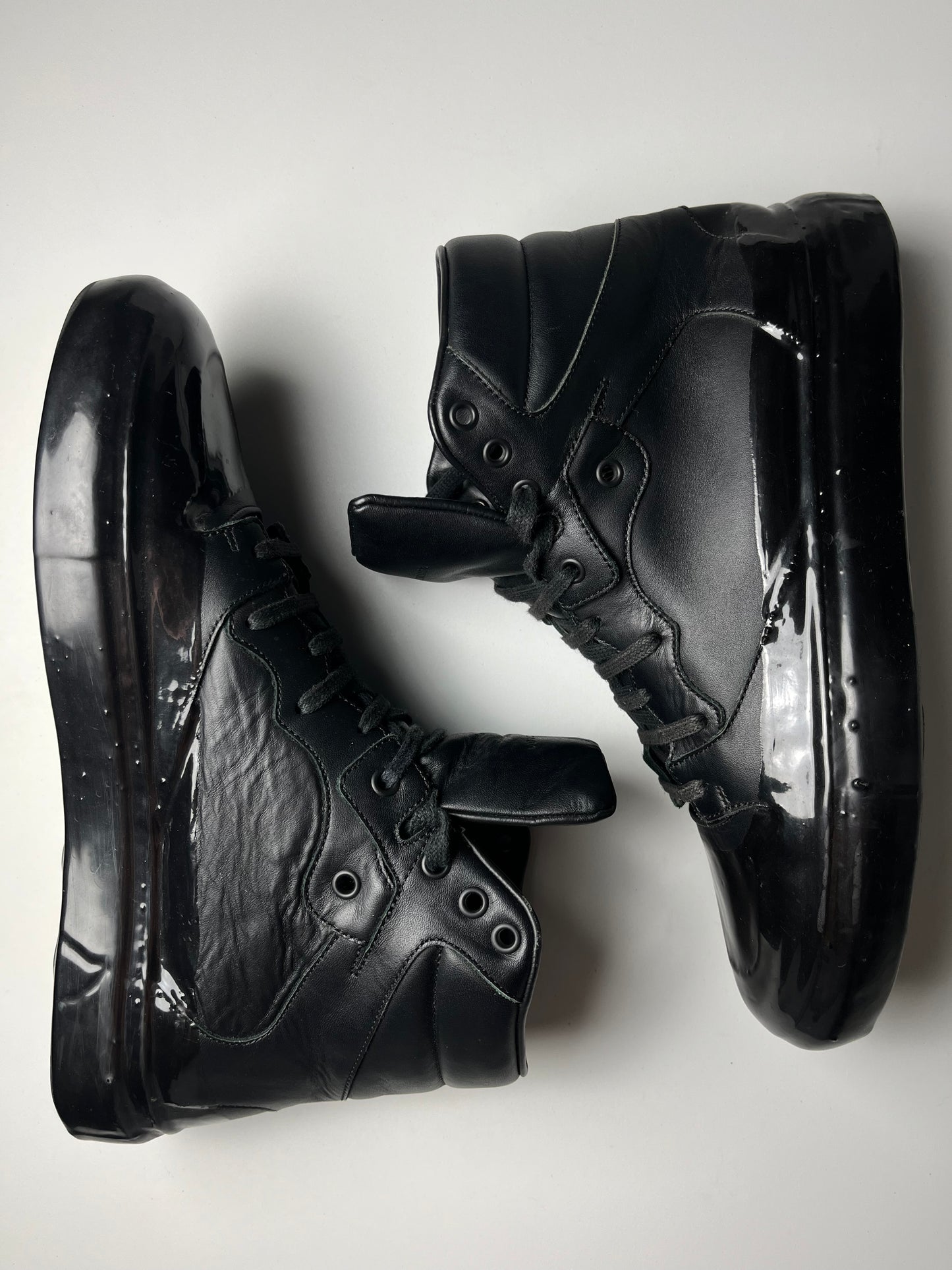 Balenciaga high top leather sneakers - EU 42 - black