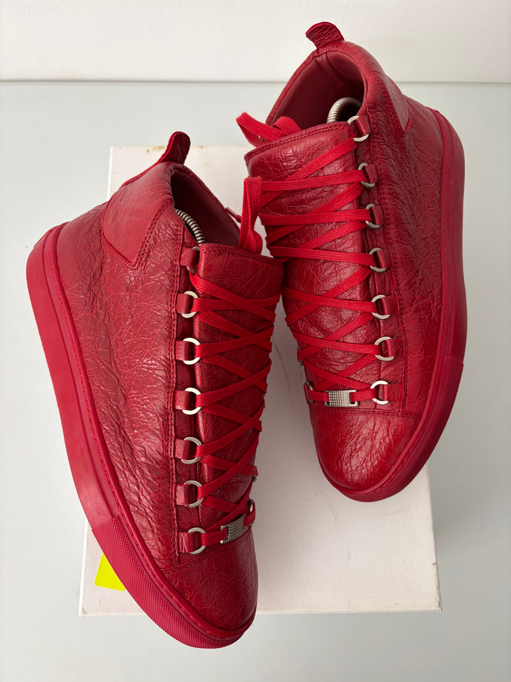 Balenciaga arena high tops - eu 41 - red