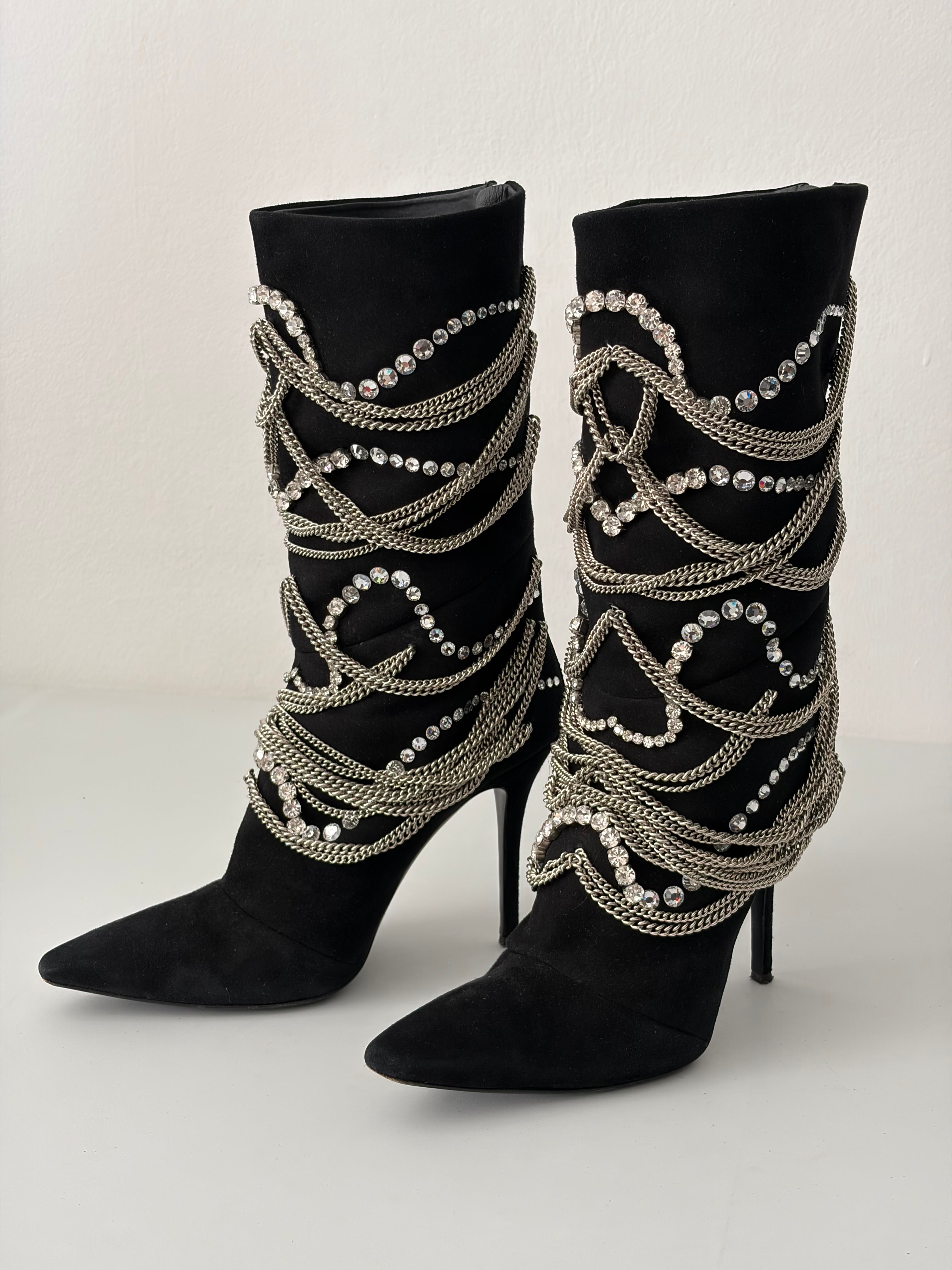 Giuseppe Zanotti
Sheena Embellished Boots - eu 40