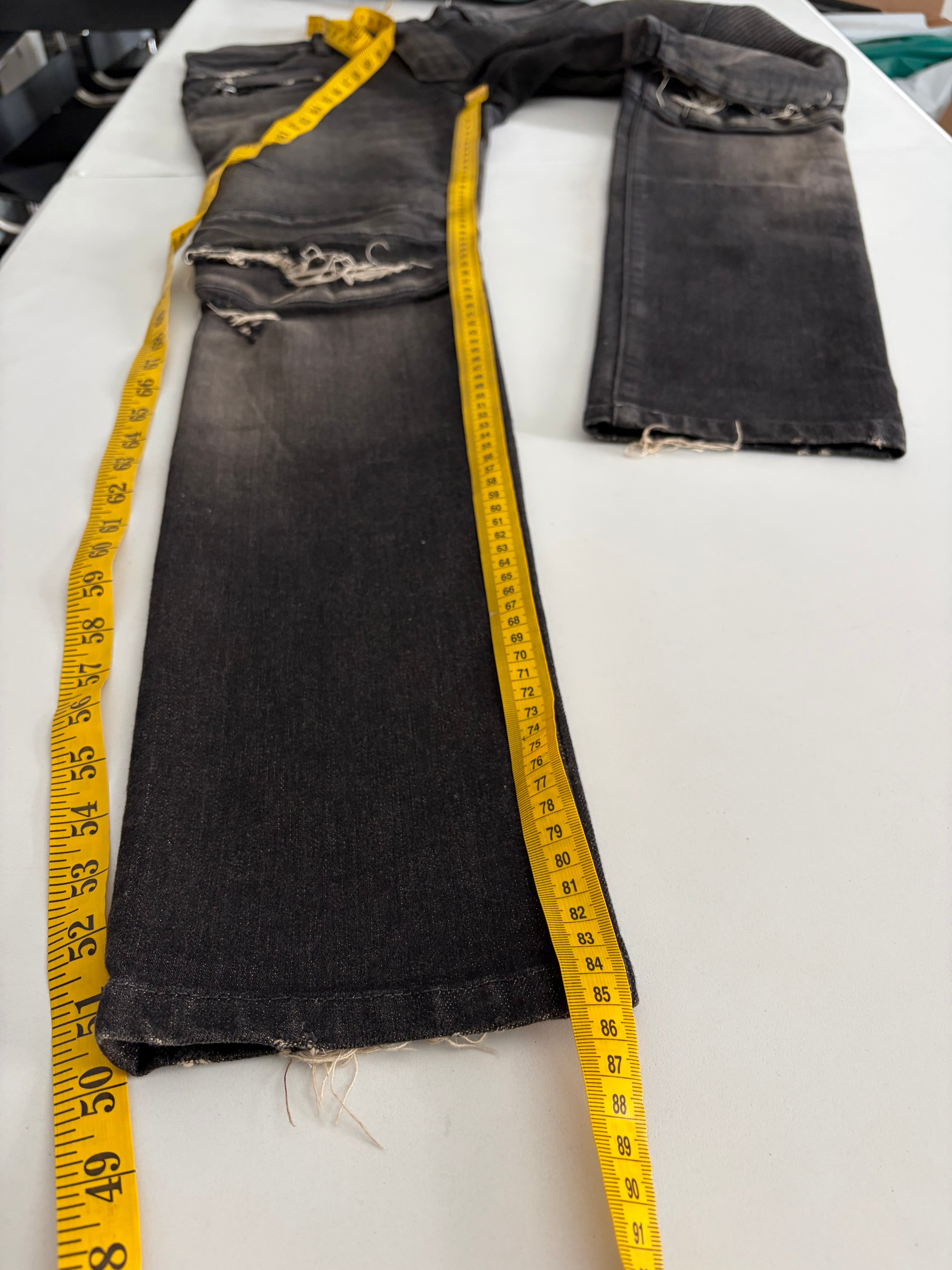 BALMAIN distressed ribbed biker denim - 30