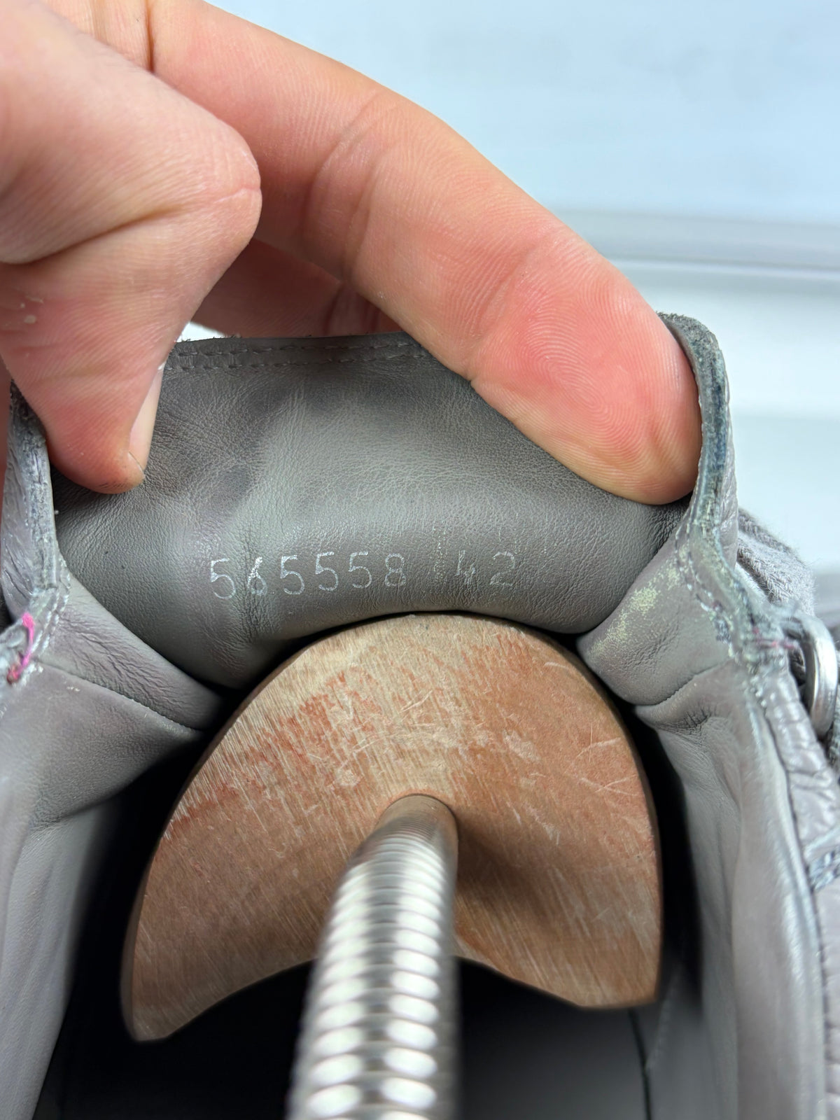 Balenciaga arena low - eu 42 / us 9 / uk 8 - grey