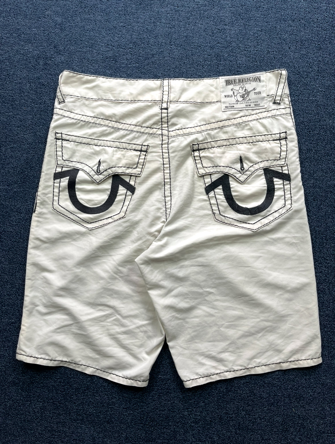 TRUE RELIGION JORTS (36)