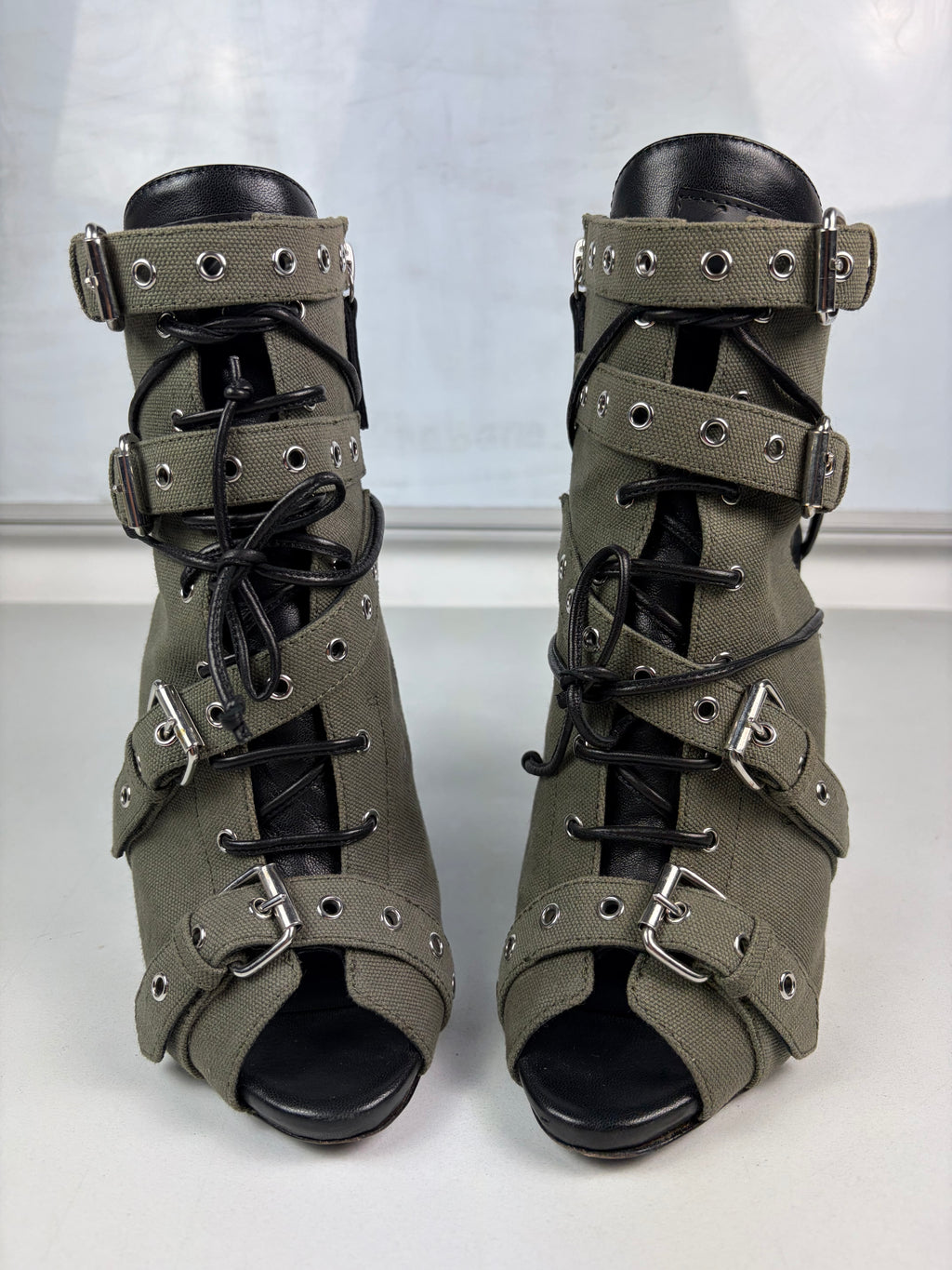 Giuseppe Zanotti ‘Coline’ canvas buckle peep-toe ankle boots - eu 40 / us 10 / uk 7 - military green