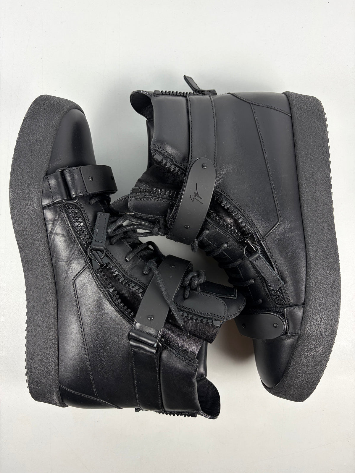 Giuseppe Zanotti 'Coby' double strap high tops - eu 44 / us 11 / uk 10 - triple black