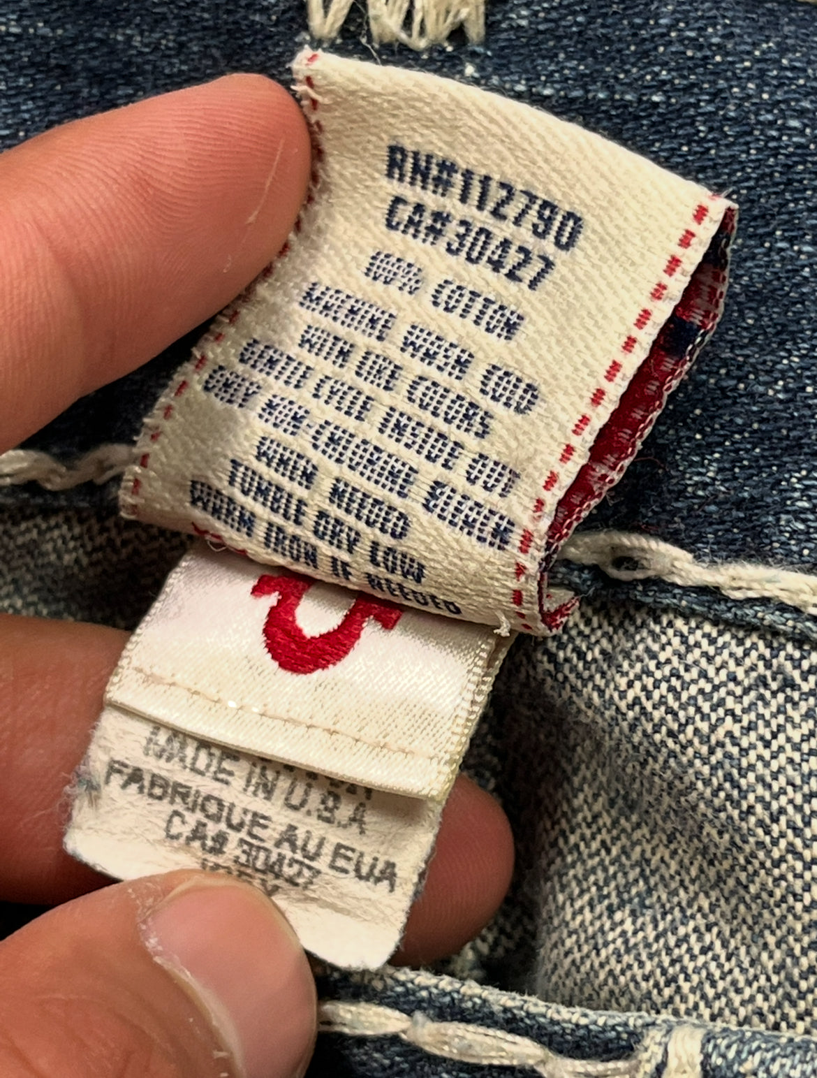 TRUE RELIGION JEANS (27)