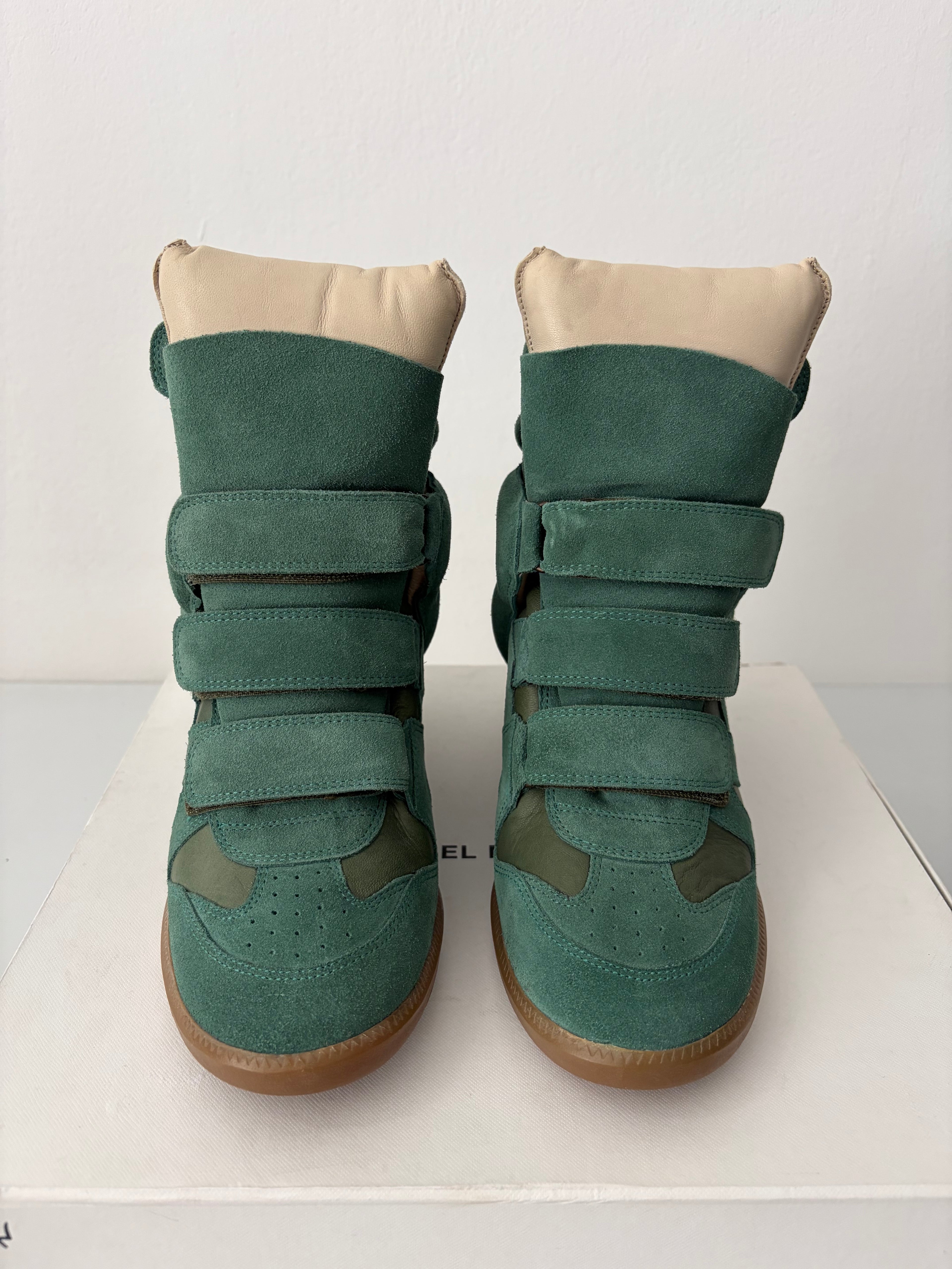 ISABEL MARANT
Bekett wedge sneakers - eu 40 - brand new