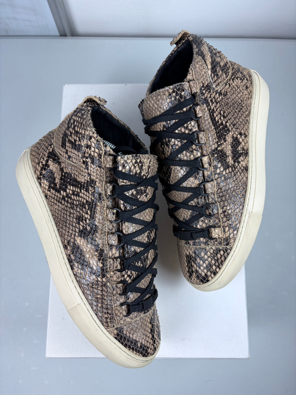 Balenciaga arena Python Skin high tops - eu 39 / us 6