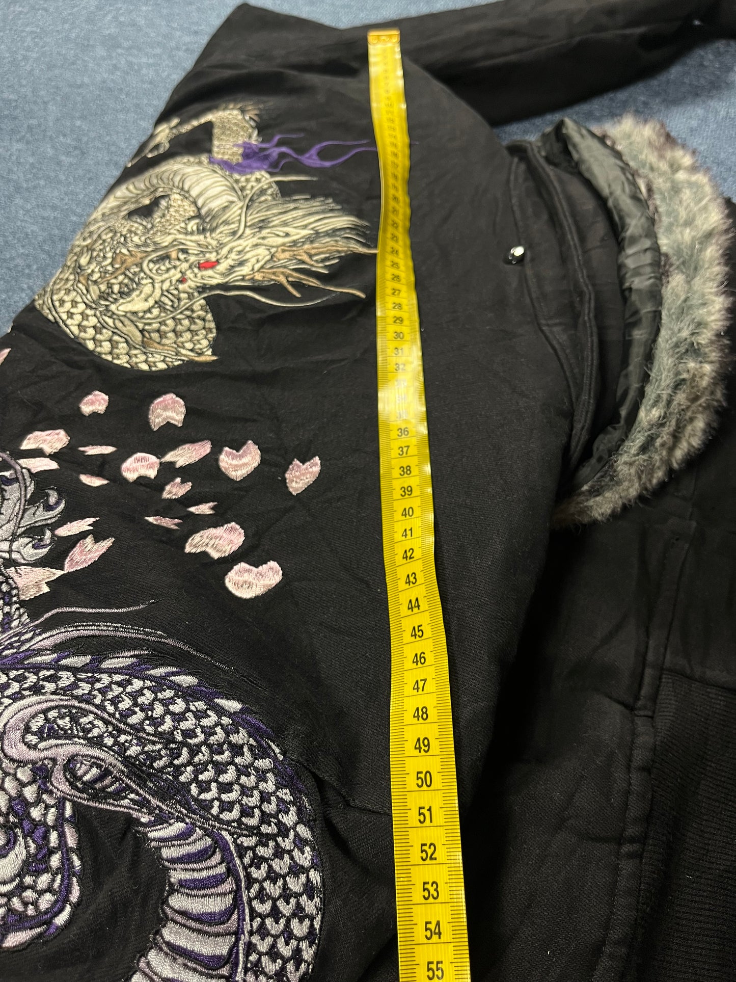 KARAKURI EMBROIDERED BOMBER JACKET (L/XL)