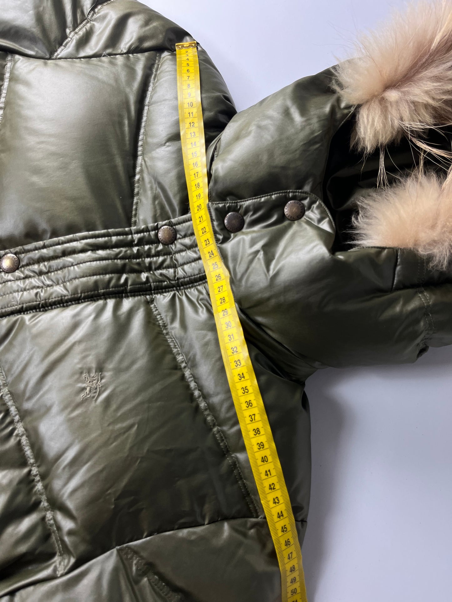 00’s BURBERRY made in Japan real fur down jacket (S/M) - dark green