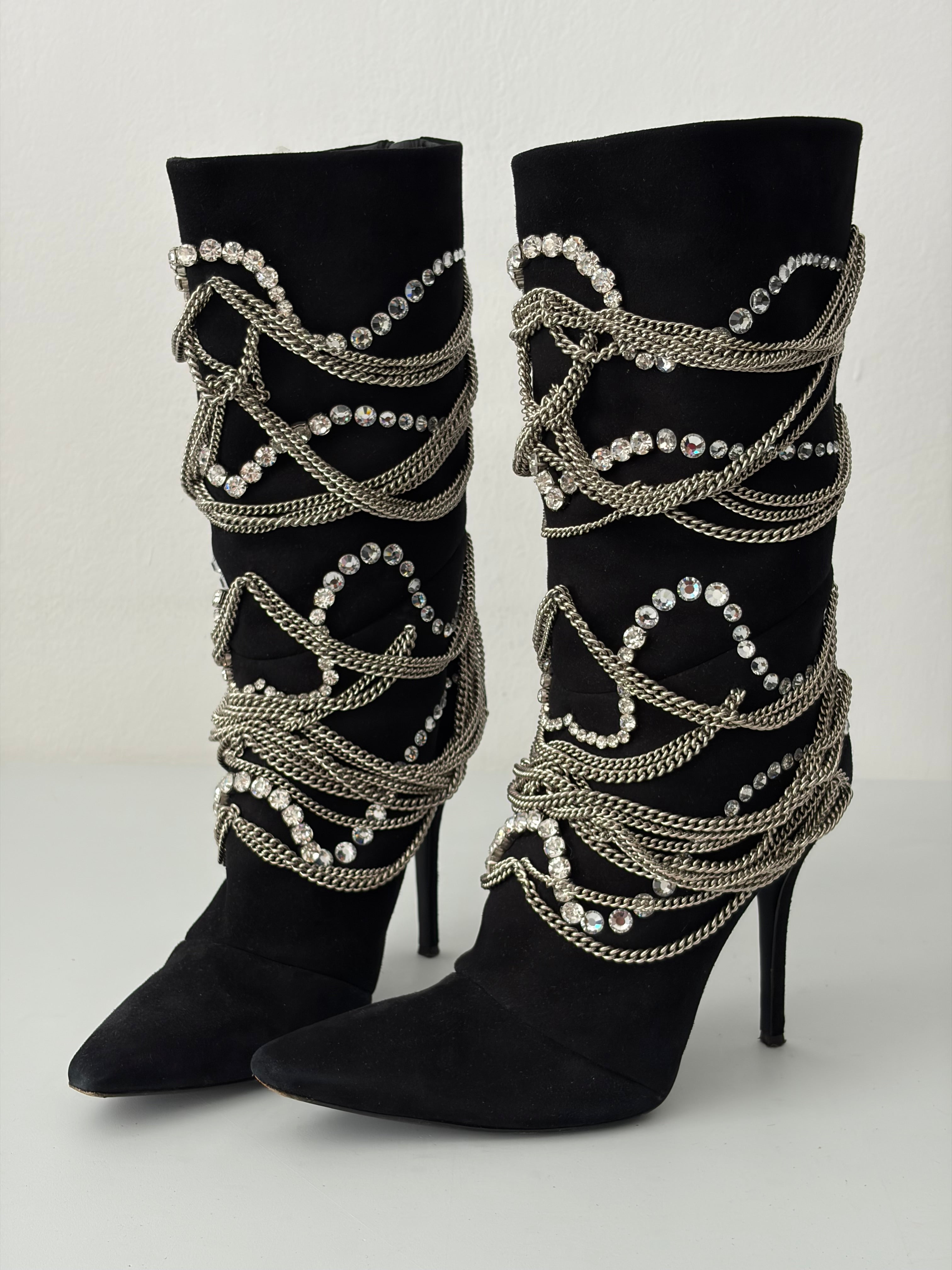 Giuseppe Zanotti
Sheena Embellished Boots - eu 40