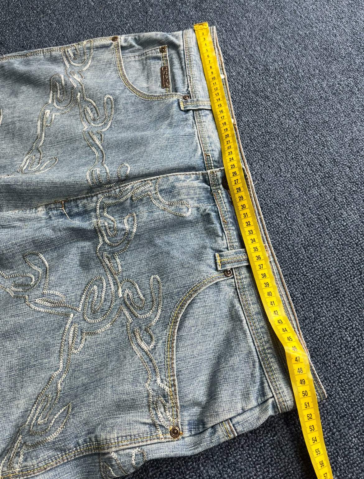 DADA SUPREME BAGGY JORTS (36)