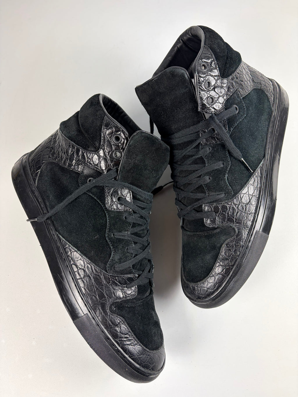 Balenciaga crocodile-embossed leather high tops - eu 44 / us 11 - black