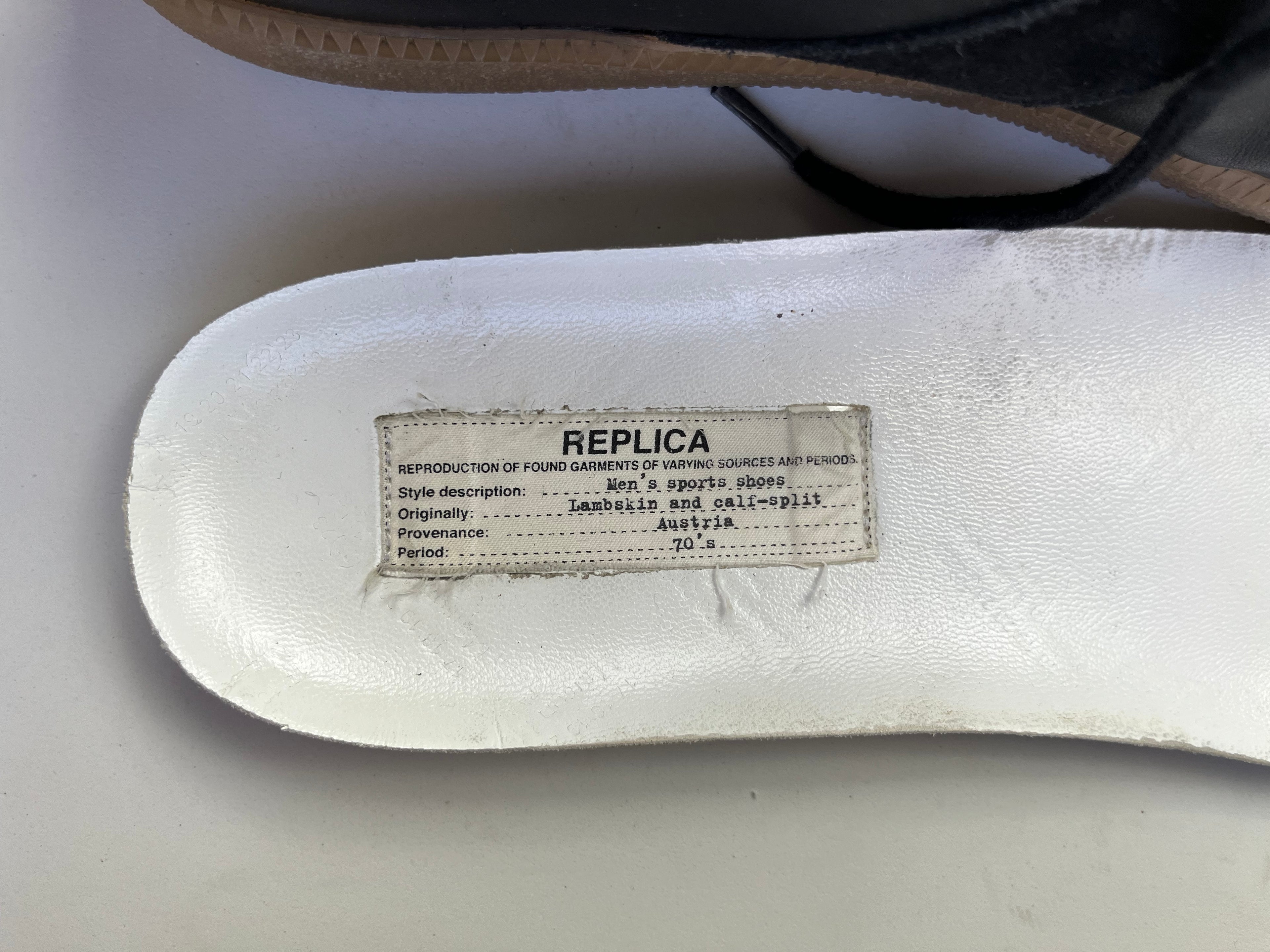 Maison Margiela black gats - Eu 43 - black