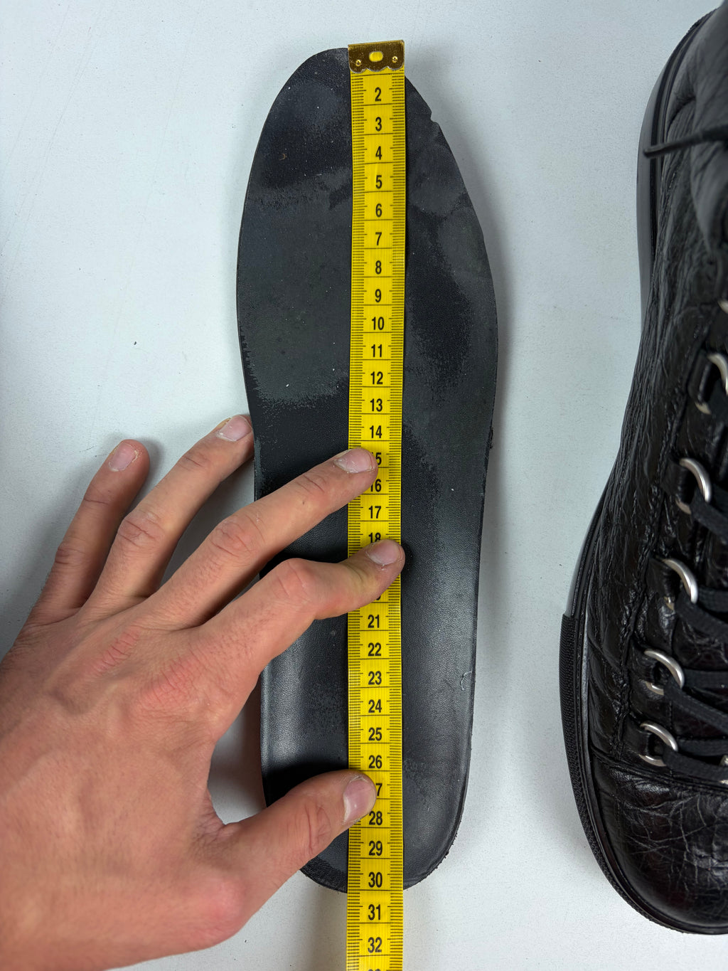 Balenciaga arena low - eu 45 / us 12 / uk 11 - black