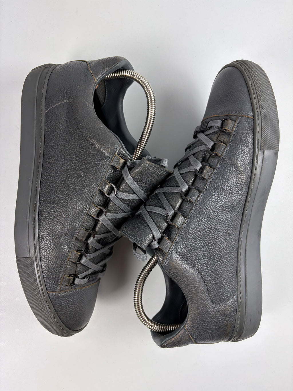 Balenciaga arena low - eu 42 / us 9 - grey