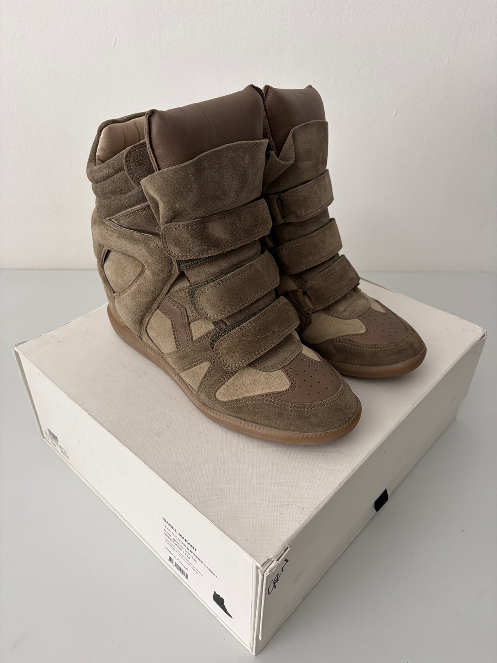 ISABEL MARANT
Bekett wedge sneakers - eu 40 - brand new