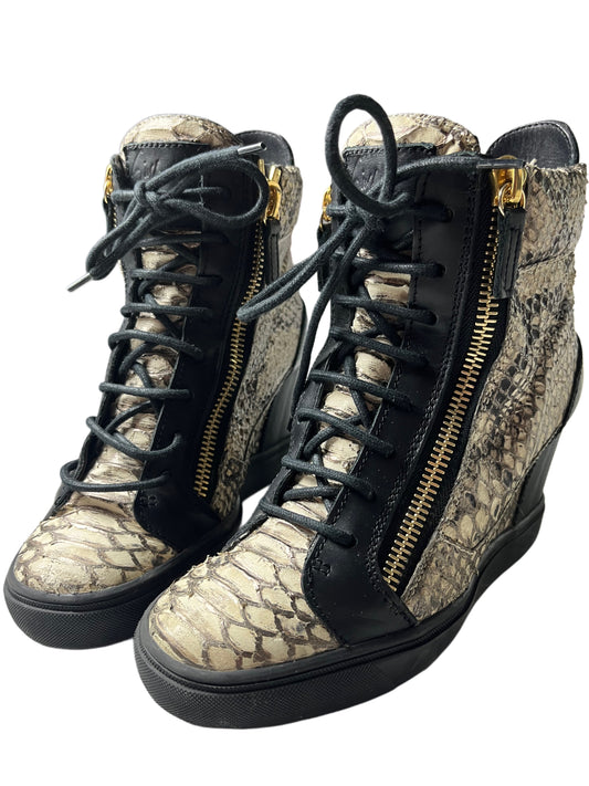 Giuseppe Zanotti Coby python embossed leather wedge sneakers - Eu 38