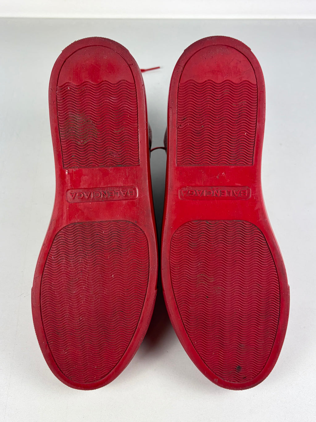 Balenciaga arena high tops - eu 40 / us 7 / uk 6 - red