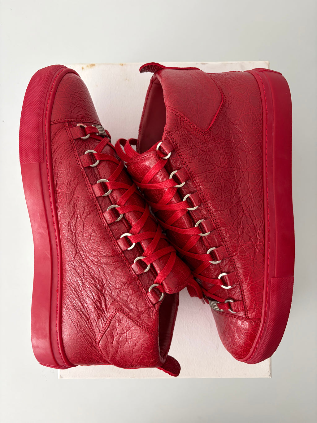 Balenciaga arena high tops - eu 41 - red