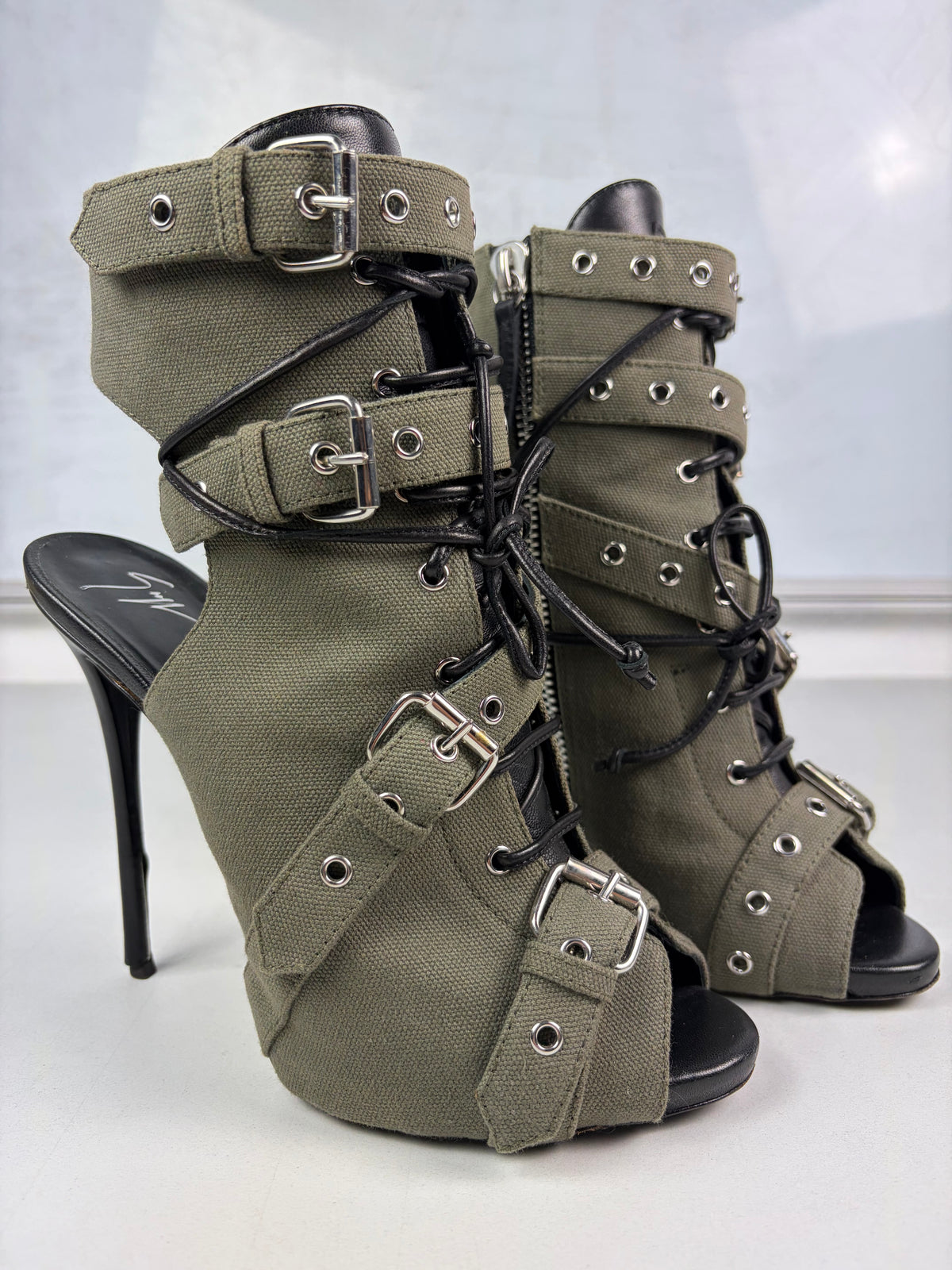 Giuseppe Zanotti ‘Coline’ canvas buckle peep-toe ankle boots - eu 40 / us 10 / uk 7 - military green