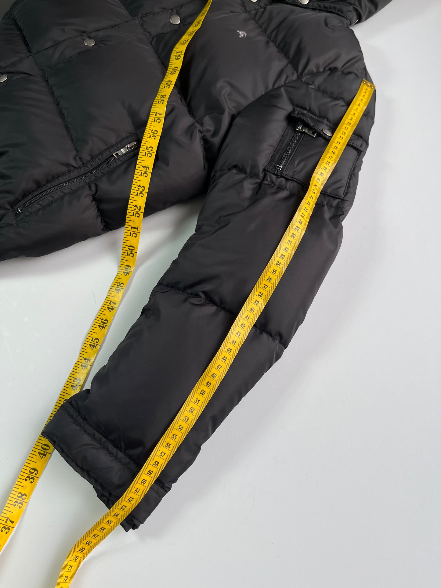 00’s BURBERRY made in Japan real fur down jacket (M/L) - black