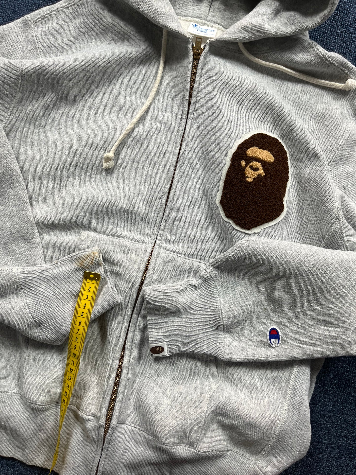 2016 BAPE X CHAMPION ZIP UP HOODIE (L/M)