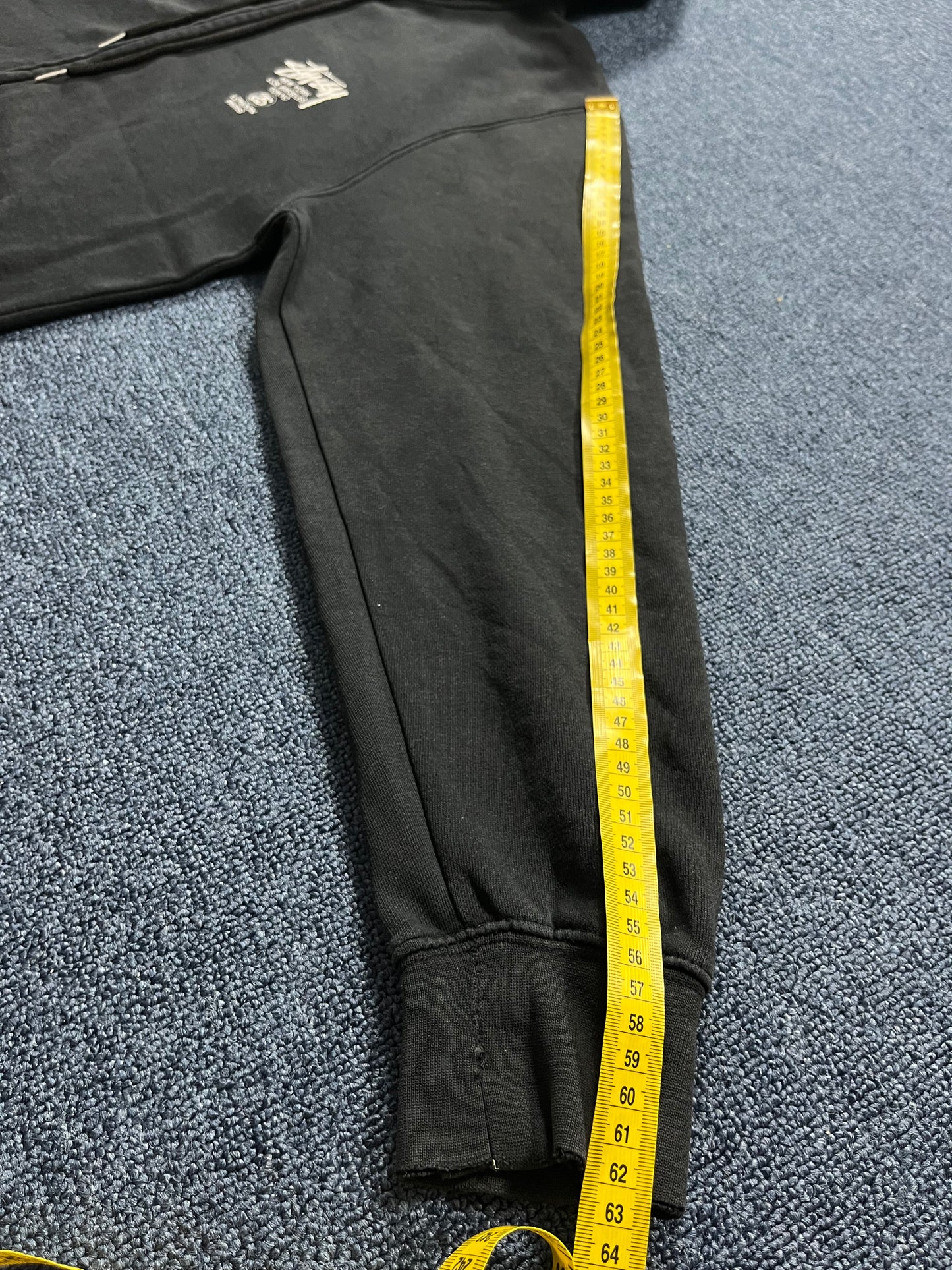 STUSSY ZIP UP HOODIE (M)