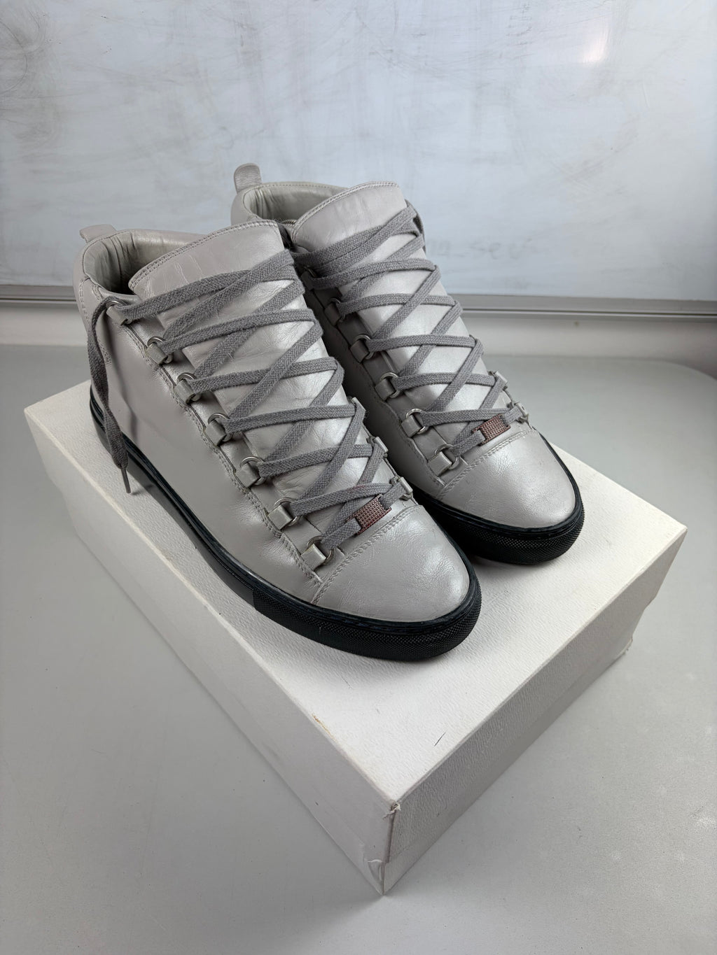 Balenciaga arena high tops - eu 42 / us 9 - white