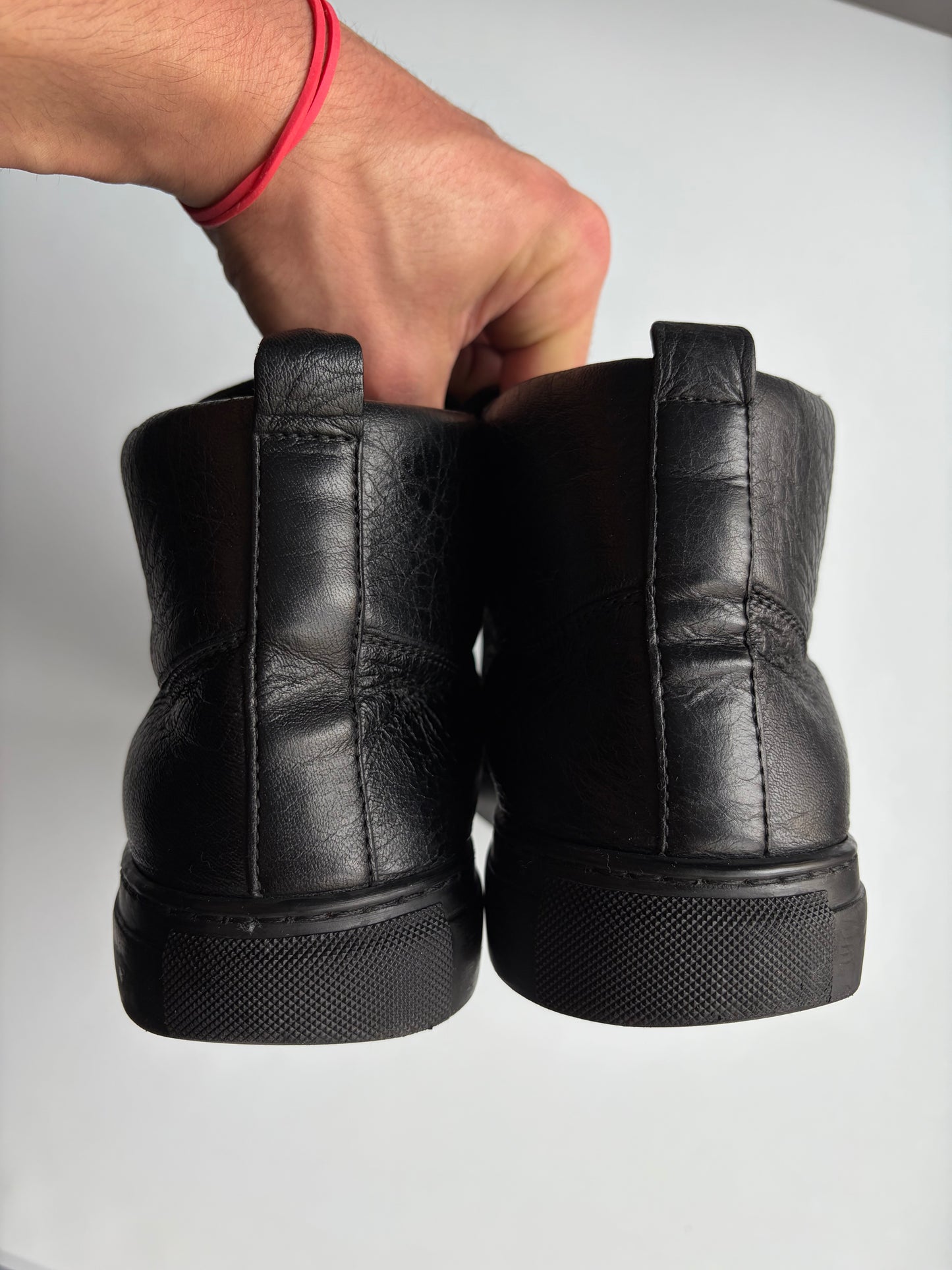 Balenciaga arena high tops - eu 44 - black