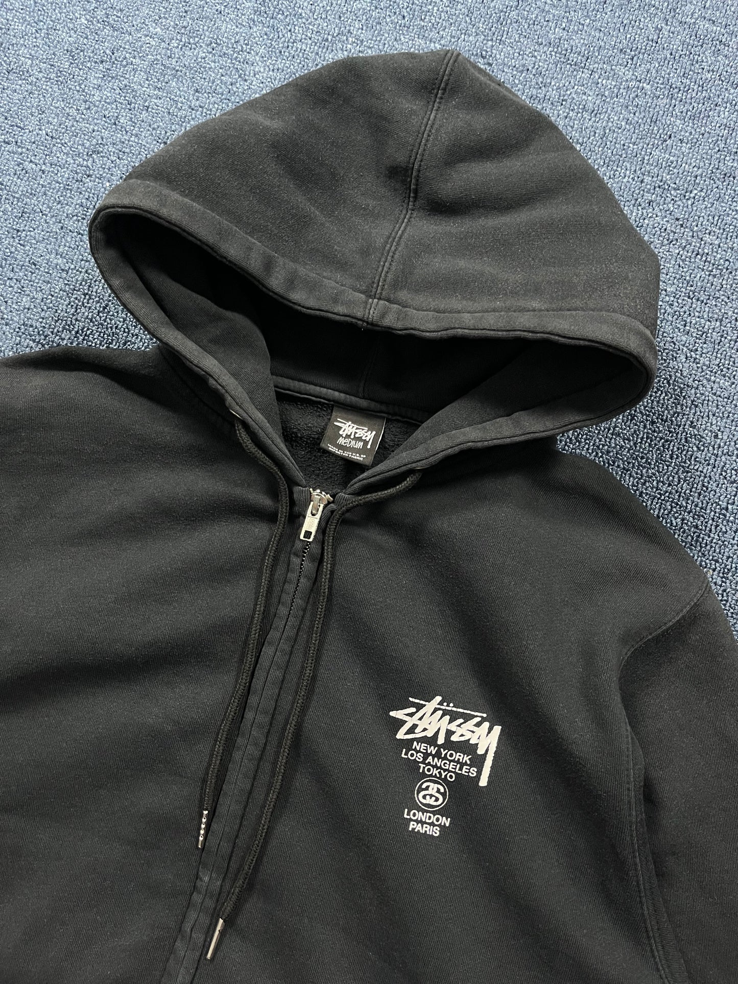 STUSSY ZIP UP HOODIE (M)