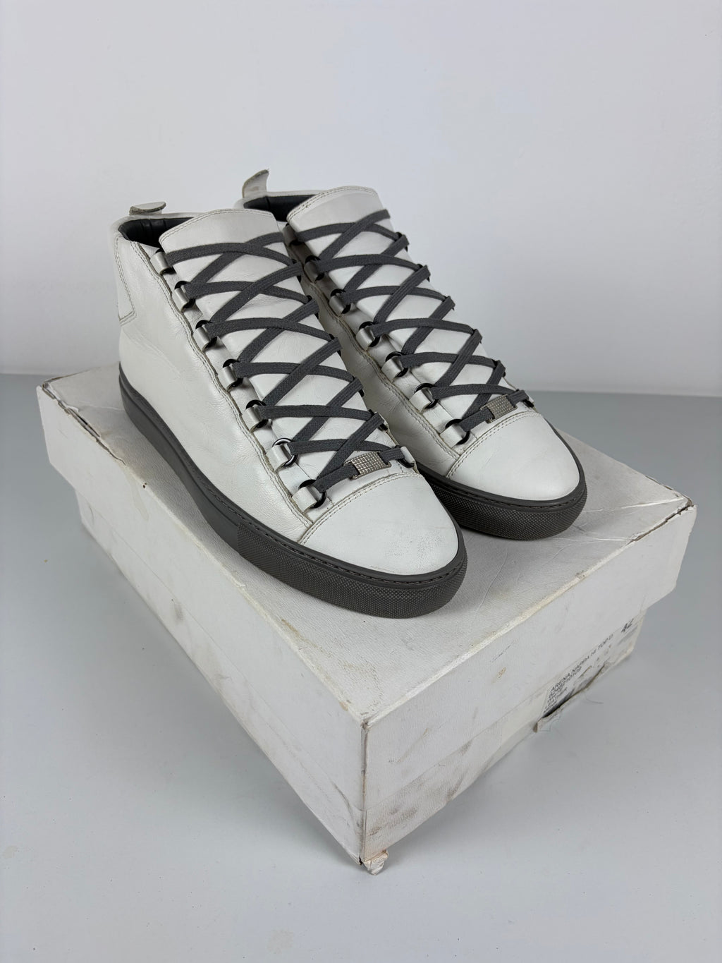 Balenciaga arena high tops - eu 42 - white