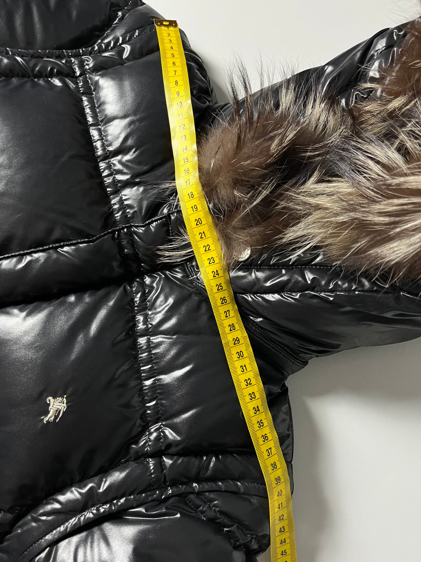 00’s BURBERRY made in Japan real fur down jacket (S/M) - black