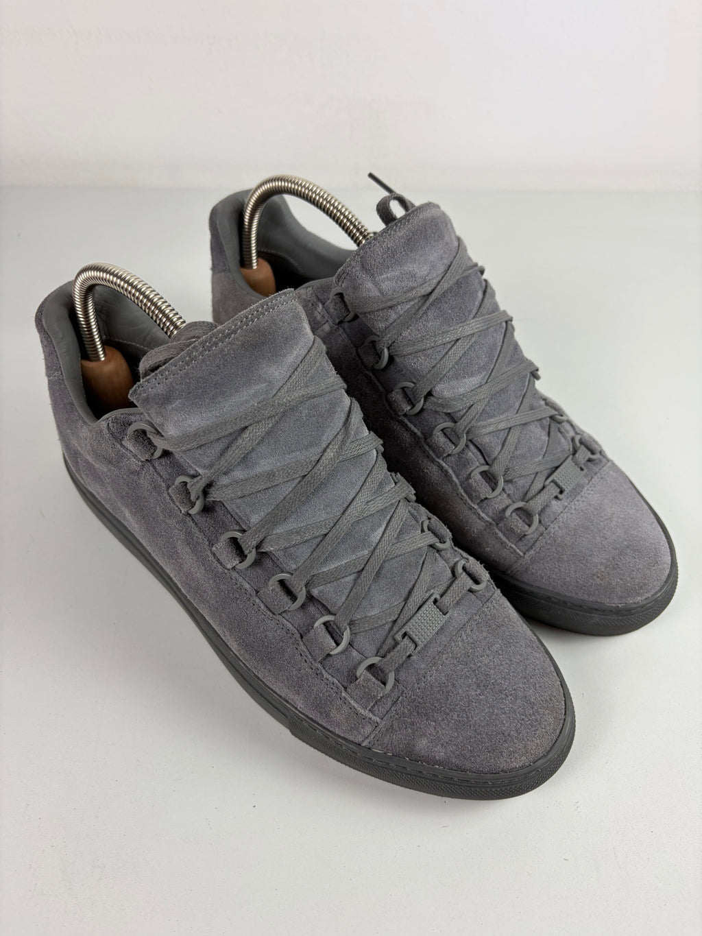 Balenciaga arena suede low - eu 40 / us 7 - grey
