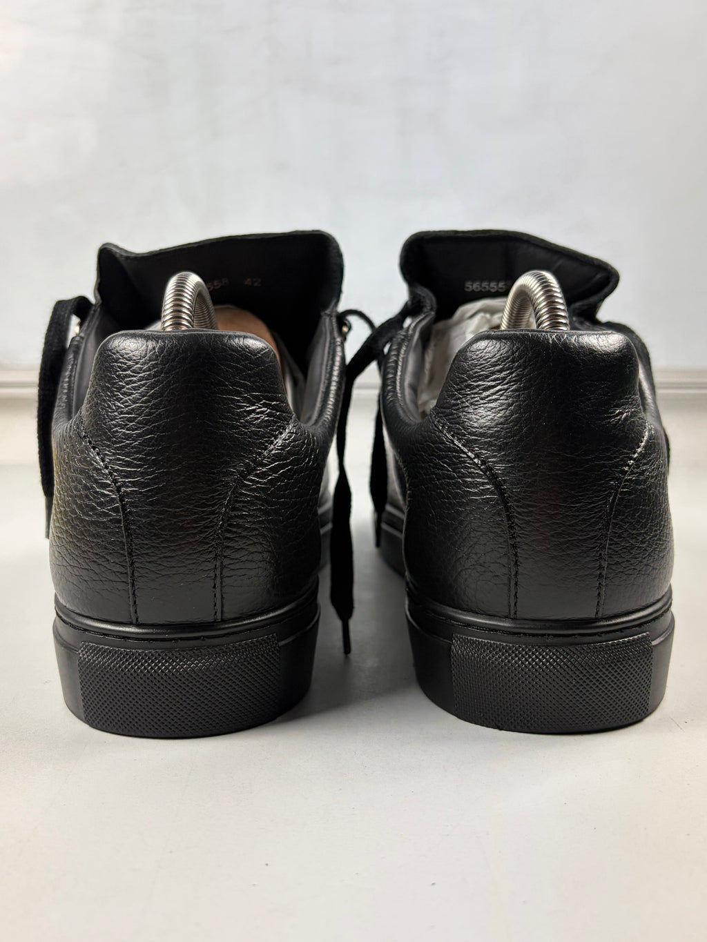 Balenciaga arena low - eu 42 / us 9 / uk 8 - black