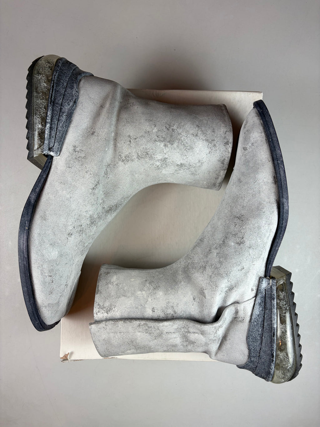 Maison Margiela Tabi Airbag painted leather boots - eu 44 / us 11 / uk 10 - grey - brand new