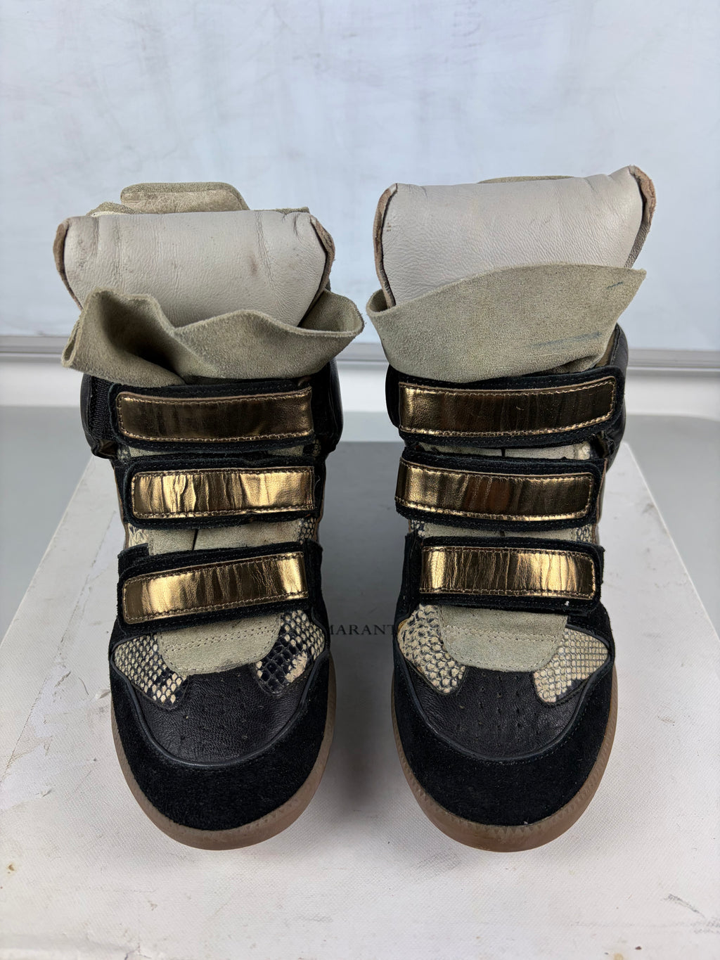 Isabel Marant Bonny python-print wedge sneakers - eu 37 / us 7 / uk 4 - black & gold