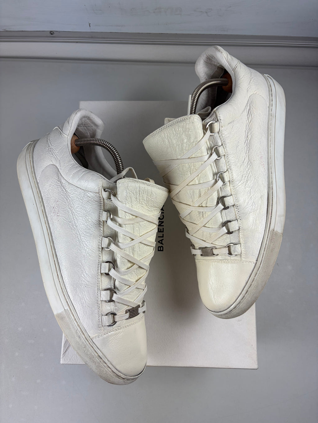 Balenciaga arena low - eu 44 / us 11 / uk 10.5 - white