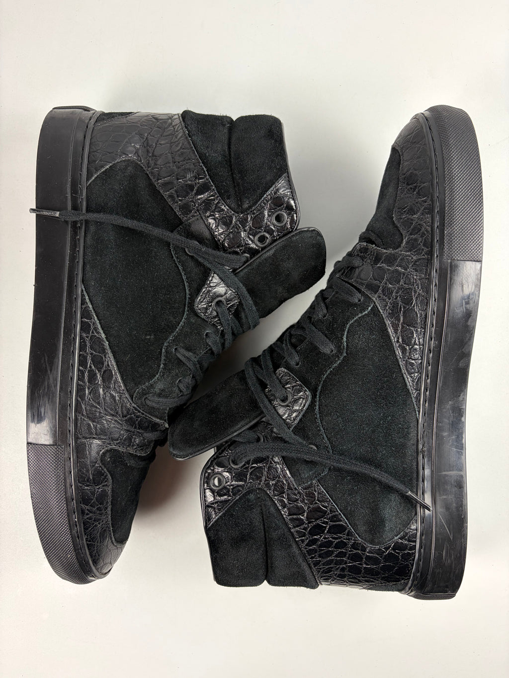 Balenciaga crocodile-embossed leather high tops - eu 44 / us 11 - black