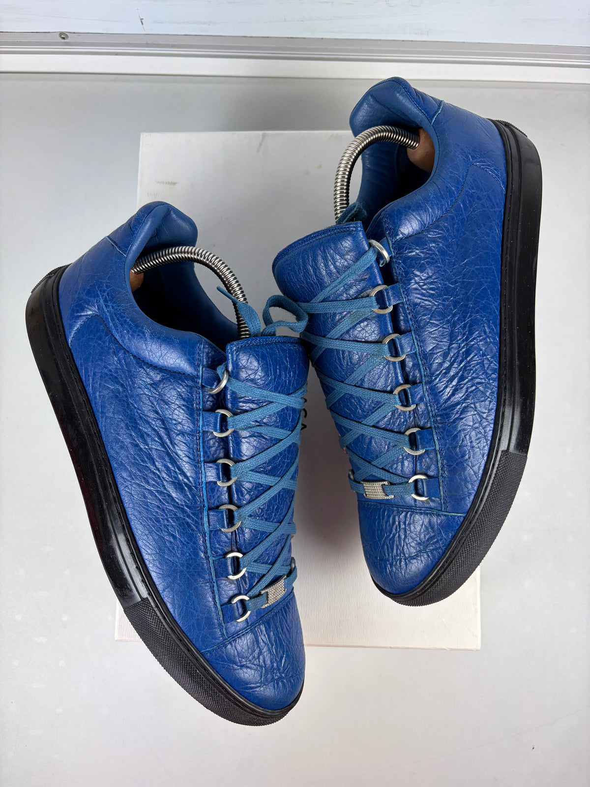 Balenciaga arena low - eu 43 / us 10 / uk 9 - blue