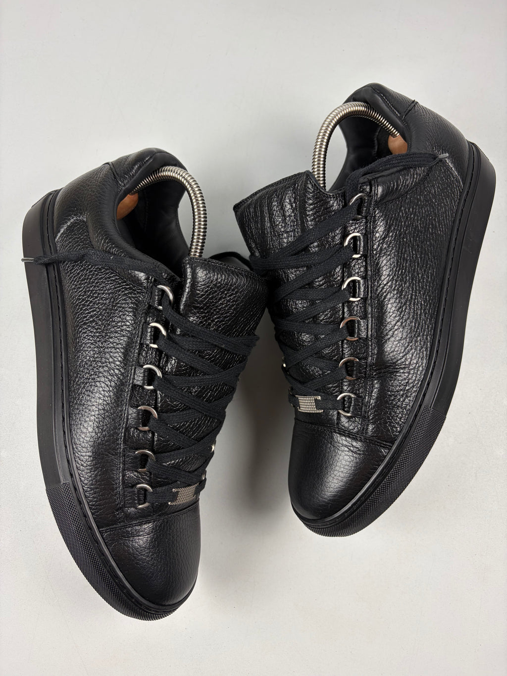 Balenciaga arena low - eu 42 / us 9 / uk 8 - black