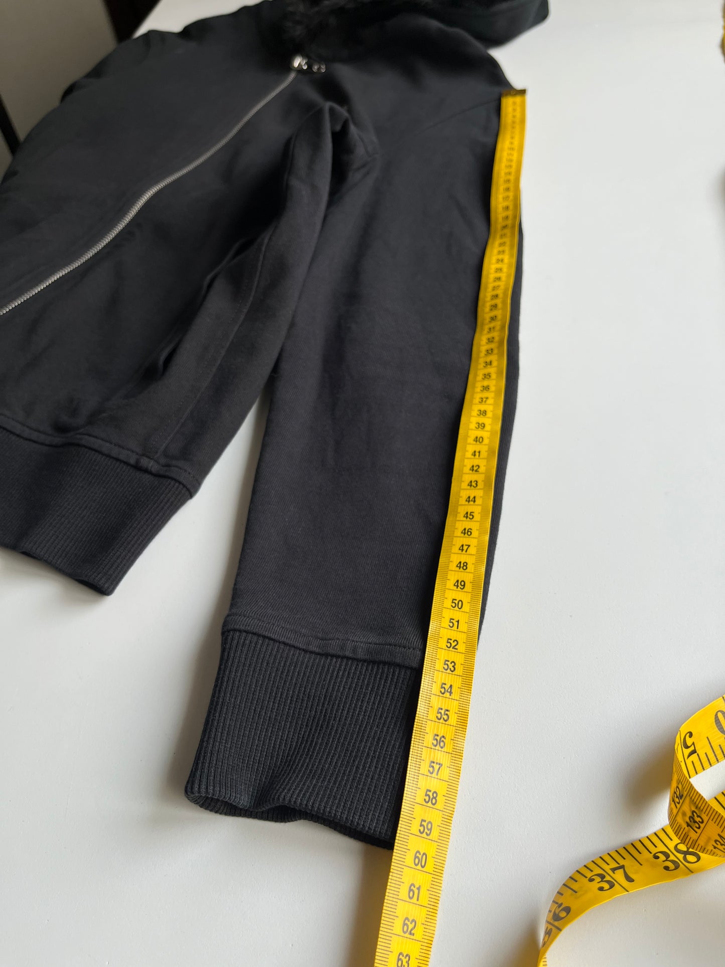 00’s BURBERRY rabbit fur zip hoodie (S/M) - black